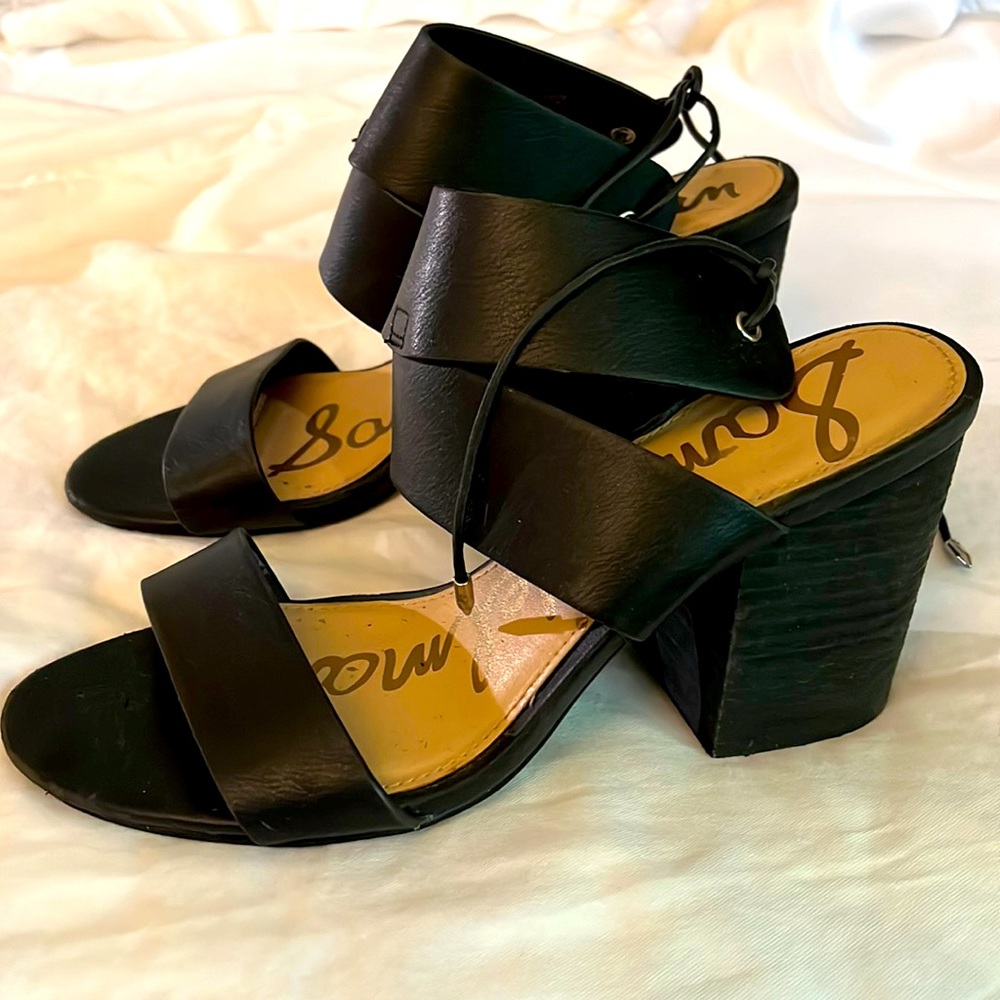 Sam Edelman 7.5 size Valerie lace up block heel sandal in black leather.